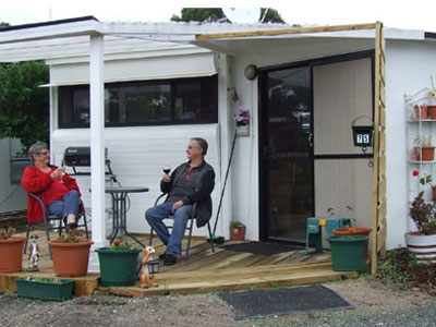 Grey nomads find home at the end of the road