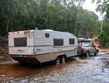 grey nomads and 4WD modifications