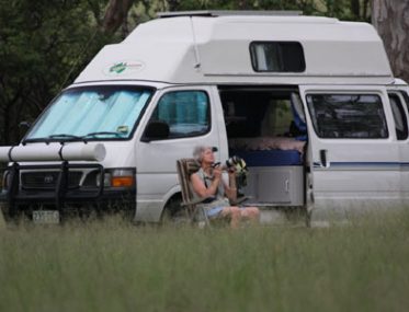 Grey nomads enjoy photography
