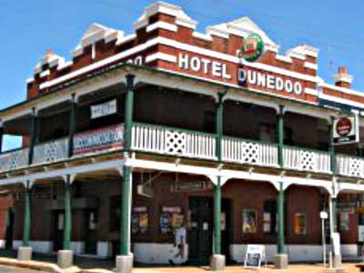 Dunedoo Hotel attracts grey nomads