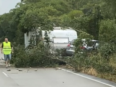 caravan accident