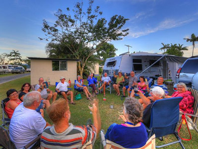 Grey nomads enjoy Happy Hour