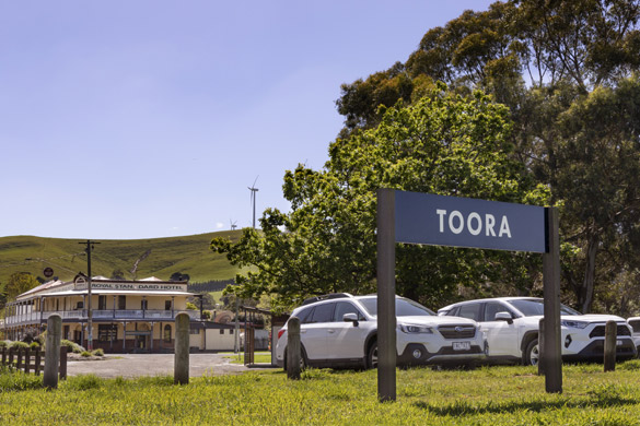 Royal Standard Hotel, Toora