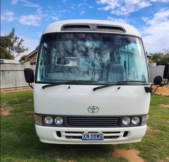 Toyota Coaster 1999 The Grey Nomads Travel & Holiday Information